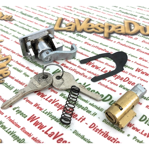 Coppia kit serrature bauletto e bloccasterzo con chiave NEIMANN VESPA 50 90 125 150 160 180 200 SPECIAL PX TS SS SPRINT RALLY r.o. 152096 120328 073258 guida da 4 mm