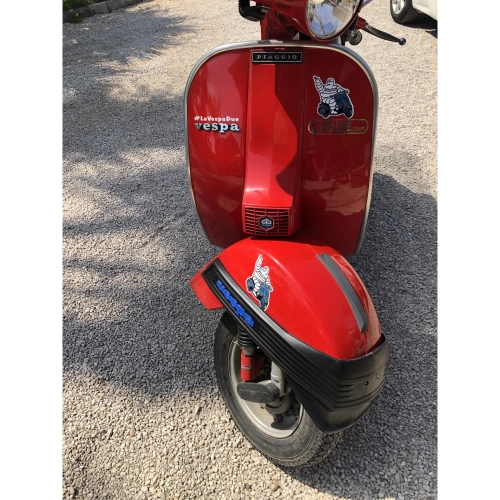 Protezione Paraurti spoiler nero in polipropilene per parafango anteriore VESPA 80 125 150 200 PX PE Arcobaleno