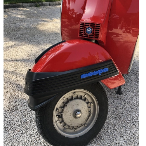 Protezione Paraurti spoiler nero in polipropilene per parafango anteriore VESPA 80 125 150 200 PX PE Arcobaleno