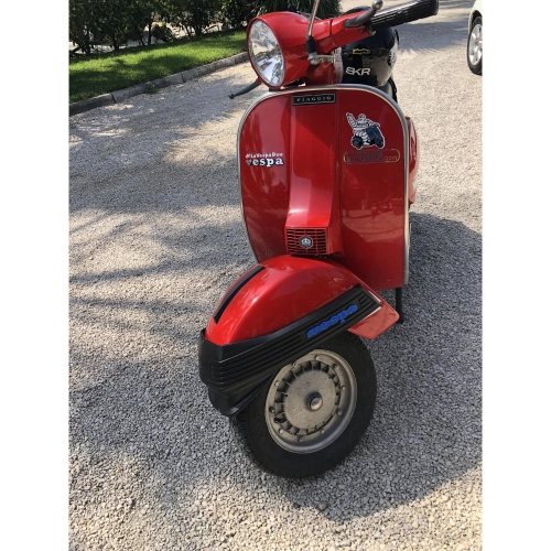 Protezione Paraurti spoiler nero in polipropilene per parafango anteriore VESPA 80 125 150 200 PX PE Arcobaleno