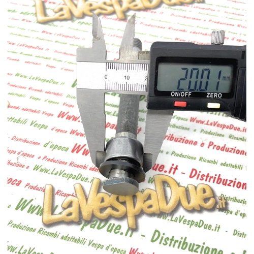 Perno asse comando sospensione snodo anteriore per VESPA 125 VM VN VNA VNB 150 VL VB1 VBA VBB GS VS GL APE C r.o. 016781