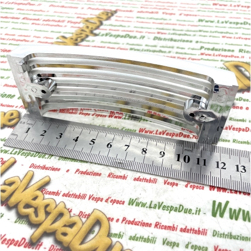 Griglia Copristerzo Nasello Calandra Cromata 117 mm x 42 mm per VESPA PX 80 125 150 200 PE ARCOBALENO PK r.o. 564221 219119
