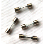 Glassicherung 30mm. 15 Ampere. für VESPA APE LAMBRETTA FIAT 1 Stück