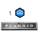 Kit targhetta e scudetto per nasello calandra VESPA 125 150 200 PX PE prima serie r.o. 181329 181325 015891 149876