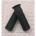 Paar schwarz gepunktete Sechskantgriffe mm 24 für VESPA 50 90 125 150 200 RALLY PRIMAVERA ET3 GT GTR SUPER SPRINT VELOCE Italienisches Produkt