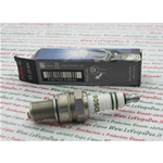 Candela BOSCH WR07CS schermata anti interferenze con nucleo in argento massiccio e resistenza antidisturbo equivalente NGK  BR10EG PASSO LUNGO PER VESPA 160 180 200