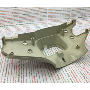 Parte inferiore coperchio sotto manubrio per VESPA COSA 125 150 200 CL CLX COSA 2 r.o. 9012005