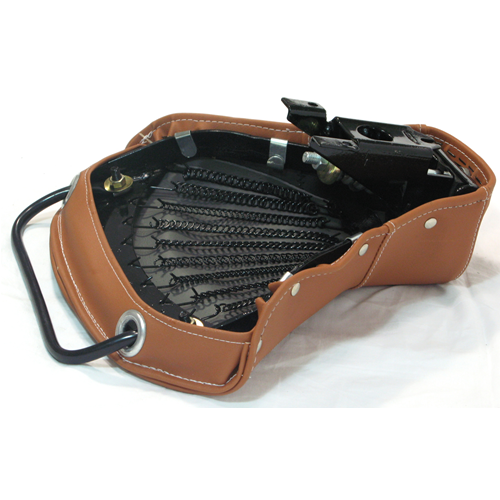 Short front triangular saddle in brown leather with studs for VESPA 125 150 PX SPRINT GL GTR TS VBB VBA VNB VNA