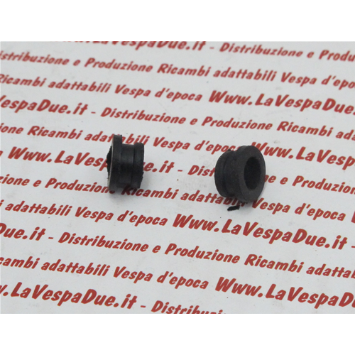Gommino nero per ganci scocche cofano per VESPA 125 150 160 180 200 VBA VNA VNB VBA VBB GL SPRINT GT SUPER SPORT PX PE  dal 1959 in poi