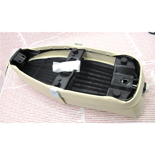 Sella avorio con serratura  per VESPA 50 90 125 ET3 PRIMAVERA 50 125 R L N