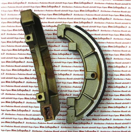 NUEVAS Zapatas de Freno Trasero FREN para LAMBRETTA LAMBRO 450 500 Motocarro