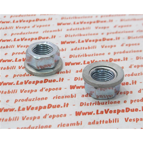 Écrou mm 12X1,25 pour poulie de volant moteur pour diverses applications VESPA APE LAMBRETTA