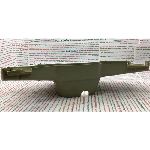 Parte inferiore coperchio sotto manubrio per VESPA COSA 125 150 200 CL CLX COSA 2 r.o. 9012005