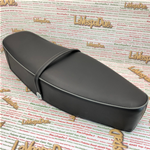 Sella nera per VESPA 125 150 TS SPRINT SUPER GL GT GTR adattabile a VNA VBA VNB VBB  con maniglia passeggero in plastica rigida e apertura a pulsante