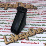 Cappuccio isolante per presa bassa alta tensione lato inferiore con due fori ingresso impianto per VESPA GS 160 180 SS SUPER SPORT