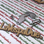 Kit Levetta molla e rivetto per chiusura sportello cofano laterale sinistro per VESPA 125 150 VNB VBB GL SPRINT VBA r.o. 051633