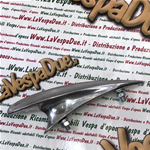 Cresta Parafango Produzione Italiana per Vespa 150 VL1T VL2T VL3T VB1 - VESPA GS 150 VS1T VS2T VS3T VS4T VS5T  interasse fori 60 mm r.o. 023585