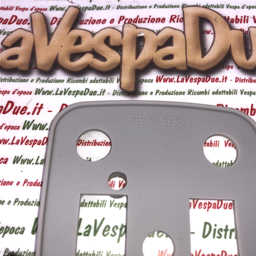 Guarnizione SIEM stop fanalino posteriore per VESPA 50 N L R prodotto italiano SIEM