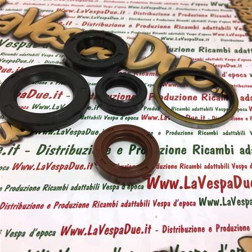 Pochette de joints spi moteur pour VESPA 50 ET2 INJECTION DE 1997 À 1999 SFERA 50 RST FREE BUSINESS STORM TYPHOON