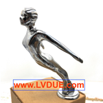 Fregio statuetta parafango cofano cromato SUPER GIRL VOLANTE per VESPA AUTO MOTO APE LAMBRETTA applicazioni varie