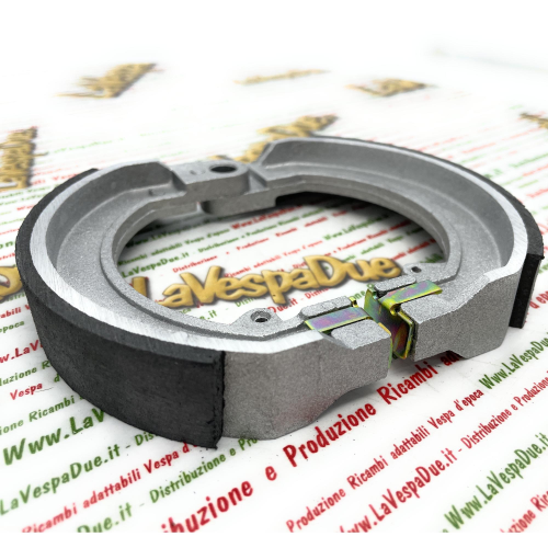 Mâchoires de frein avant ADIGE pour VESPA 150 160 180 200 SPRINT VELOCE GS SS RALLY