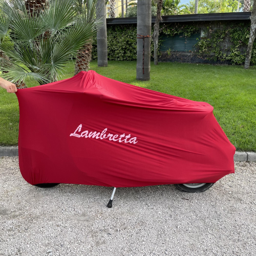 Housse Lambretta Housse scooter LAMBRETTA ROSSO anti-poussière et  anti-rayures à partir de 1946 ABCD