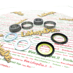 Steering bearing cap and seal kit for HONDA CB 500 K FOUR FG CM T SUPER SPORT (ref. ALL-BALLS: 22-1011)