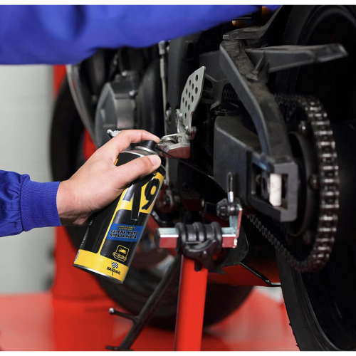 BARDAHL K9 Spray MOTORCYCLE CHAIN Lubricant ROAD-TRACK designed to protect and lubricate all types of chains 400 ml pack VESPA APE LAMBRETTA FIAT ALFA ROMEO LANCIA