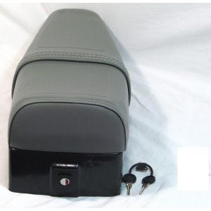 Sillín largo gris para VESPA PK XL con faldón 50 125