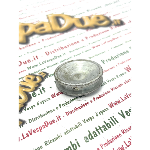 Tapa de cojinete de buje delantero para VESPA 160 GS 180 SS en metal galvanizado VESPA VSB1T VSC1T Producto italiano ro 053862