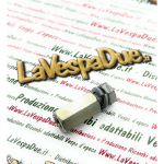 Abstandshaltersatz zur Befestigung der Zylinderkühlhaube für VESPA 180 VSD1T>4540, komplett mit Schraube und Unterlegscheibe