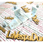 Staffa porta ruota per VESPA PK 50 125 V5X1T V5X2T V5X3T V5X4T V5S1T V8X5T VA81T V9X1T VAM1T VMS1T VMX1T VMX5T supporto ruota di scorta vano bauletto lato sinistro