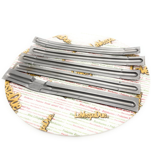 Set 5 traverse rinforzi pedana per VESPA GS 150 VS1T cavi esterni VS2T VS3T VS4T VS5T kit ripristino e restauro lamierato fondo pianale 