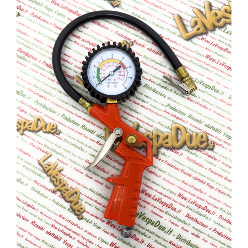 PISTOLA MANOMETRO MISURATORE DI PRESSIONE GONFIAGGIO PNEUMATICI GOMME TARATO DA 0 A 16 BAR  PER TUTTI I VEICOLI VESPA LAMBRETTA APE 50 80 90 125 150 160 180 200 
