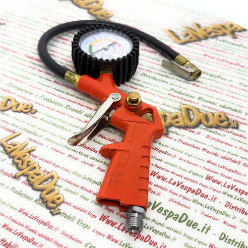PISTOLA MANOMETRO MISURATORE DI PRESSIONE GONFIAGGIO PNEUMATICI GOMME TARATO DA 0 A 16 BAR  PER TUTTI I VEICOLI VESPA LAMBRETTA APE 50 80 90 125 150 160 180 200 