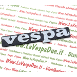 Scritta Targhetta anteriore Nera stampata 3D per VESPA 50 125 HP V FL FL2 N XL 