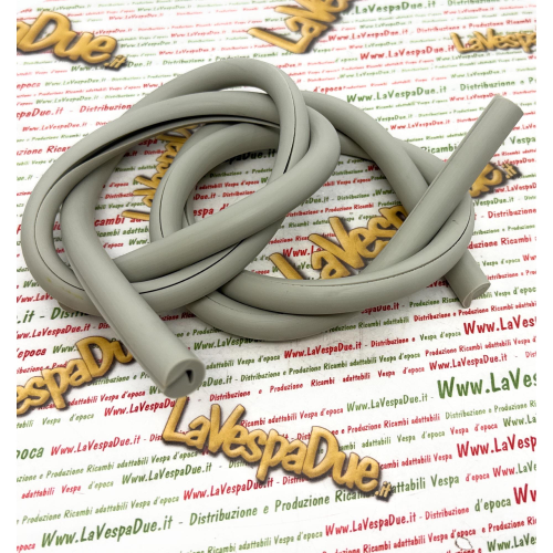 Par de perfiles grises para escudo LAMBRETTA LI 3ª serie