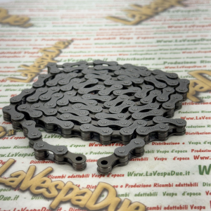 Catena di Trasmissione senza fermo KMC 1/2" x 1/8" HV 410 OEM 108 Maglie Lunghezza Spine 8,6 nn adattabile per PIAGGIO CIAO BRAVO SI GRILLO BOXER ciclomotori vari SILVER BRONZE