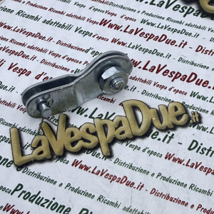 Kit morsetto comando Freno Posteriore al pedale completo per VESPA 50 125 150 160 180 200 PX PE RALLY SPRINT TS PK ET3 PRIMAVERA r.o. 094779 154738