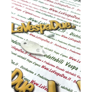 Coperchio serratura NEIMAN DBP con foro 3 mm per VESPA 50 50 125 150 SUPER 180 SS GL GT GTR TS SPRINT VELOCE RALLY PIAGGIO CIAO BRAVO BOXER SI r.o. 174628 070604 in ottone cromato con rivetto prodotto italiano