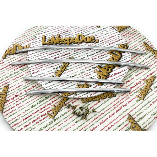 Set fregi in alluminio per parafango e cofani per VESPA 125 VNL GT GTR 150 SPRINT SUPER 180 SS VNC1T VNL2T>127357 VBC1T>251419 VLB1T VSC1T con viti per il fissaggio r.o. 090522 610100M scocche prodotto italiano 