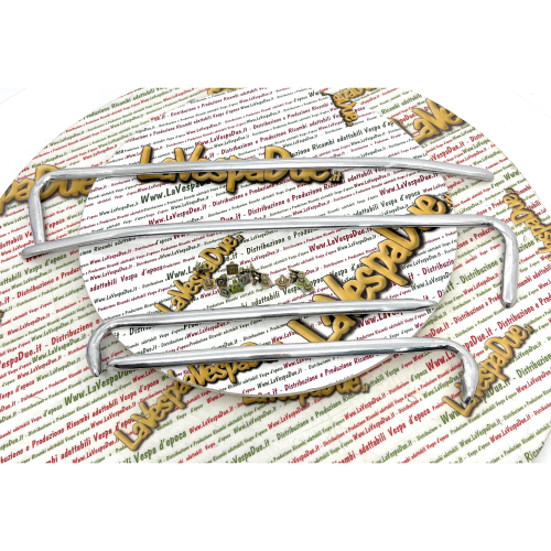 Set fregi in alluminio modello corto per parafango e cofani VESPA 150 GL VLA1T prima serie con viti prodotto italiano r.o. 094784 610098M