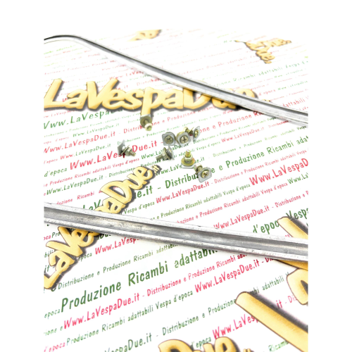 Set fregi in alluminio per parafango e cofani VESPA 125 VNB3T VNB4T VNB5T 150 VBB1T 71001> VBB2T r.o. 610097M con viti prodotto italiano r.o. 093338