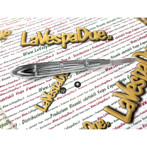 Cresta sul parafango per VESPA 125 GT GTR 150 GL SPRINT VELOCE 160 GS 180 SS RALLY fregio in alluminio con perni e completa di piastrine elastiche per il fissaggio prodotto italiano