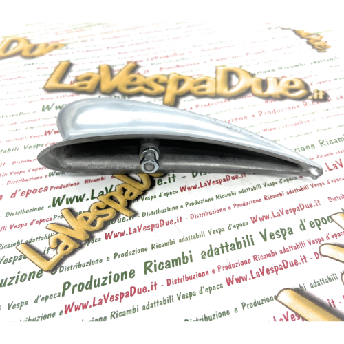 Cresta sul parafango per VESPA ACMA PARIS A.C.M.A. fregio in alluminio lucido trattato con perni per il fissaggio prodotto italiano
