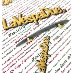 Cresta sul corpo faro al parafango per VESPA 125 V1T a V15T V30T a V33T in alluminio con 4 linguette di fissaggio