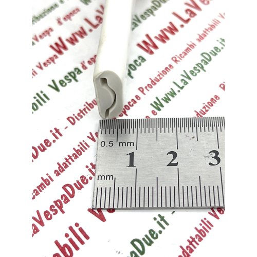 Bordo scudo bianco in gomma per VESPA 50 80 125 PK S XL SS V5X1T V5X2T V5S1T V8X5T VMX1T VMX5T fondo di magazzino profilo parascudo