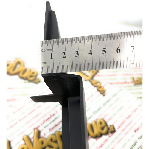 Protezione ruota di scorta per VESPA 80 125 150 200 PX PE ARCOBALENO COSA con batteria vano ruota con bullone e rondella intercambiabile con i veicoli senza batteria r.o. 2268245  226823