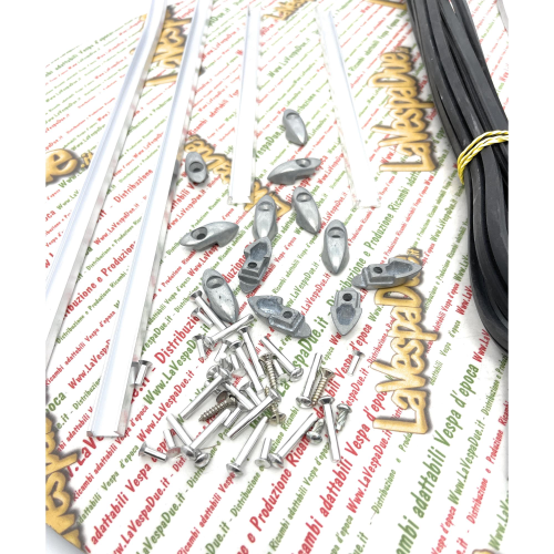 Serie strisce pedana per VESPA 50 V5SA1T >15324 VESPA 90 V9A1T >25000 listelli completi di terminali gomma e puntalini prodotto italiano