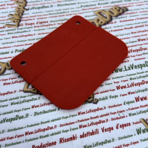 Paraspruzzi posteriore rosso per VESPA 50 125 PK S ELESTART AUTOMATICA r.o. 248312 199258 prodotto italiano